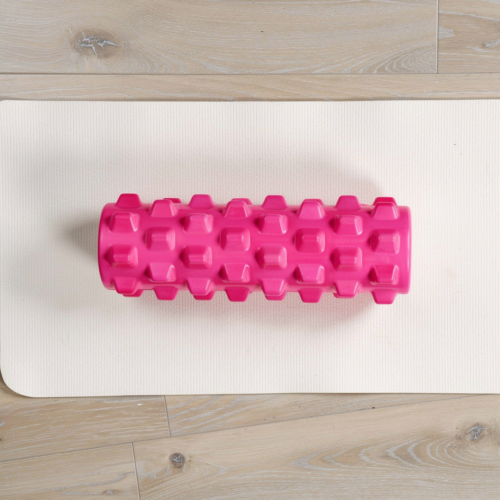 Textured Foam Roller for Muscle Recovery & Deep Tissue Massage – Compact Hollow Core  – MuscleMint